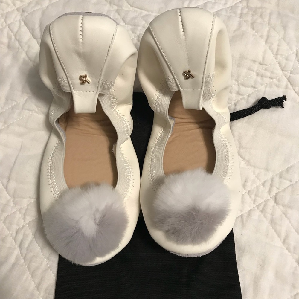 Yosi Samra Pom Pom ballet flat 8M NIB